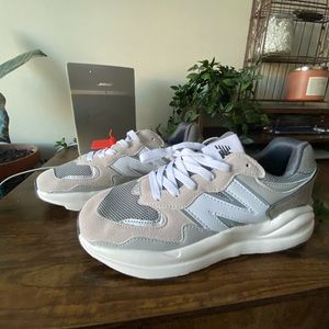 Brand new new balance 57/40 size 7.5